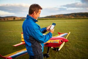 Consultation de la météo pour la sécurité des vol d avion rc