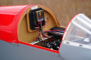 Récepteur RC dans un cocpit