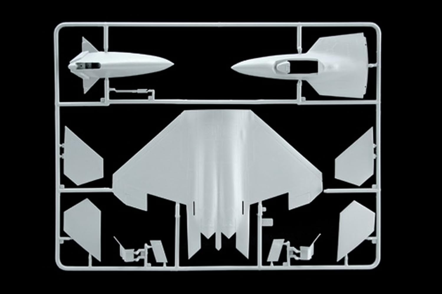 Italeri - I1207 - Maquette - Aviation - F-22 Raptor - Echelle 1:72 - image 3