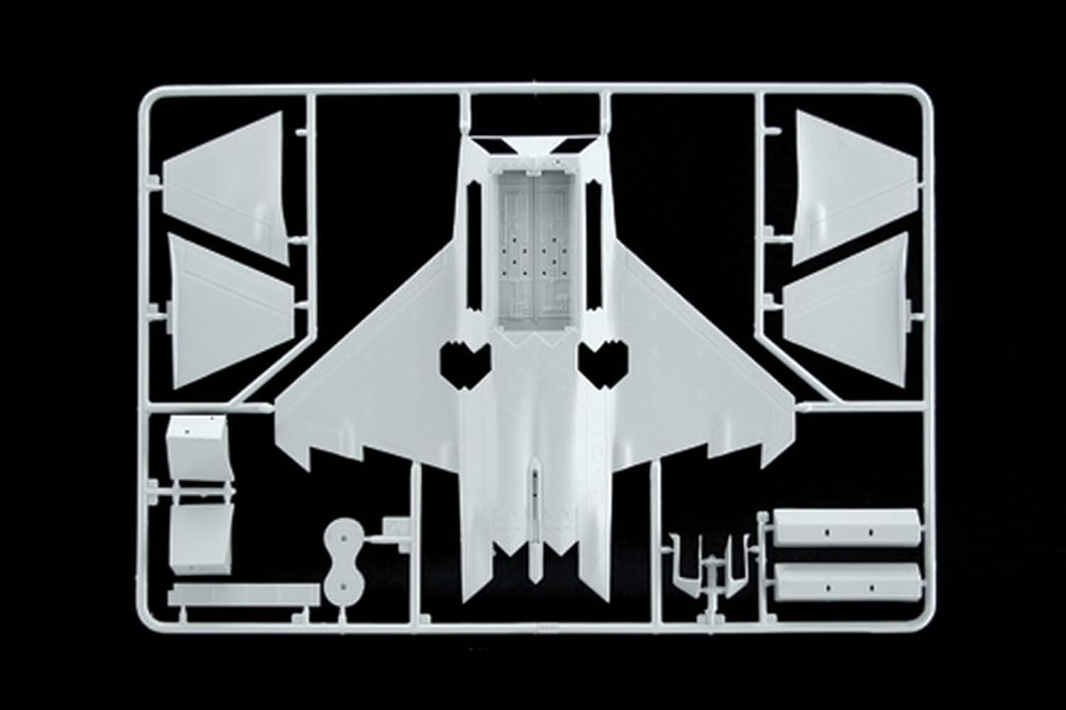 Italeri - I1207 - Maquette - Aviation - F-22 Raptor - Echelle 1:72 - image 4