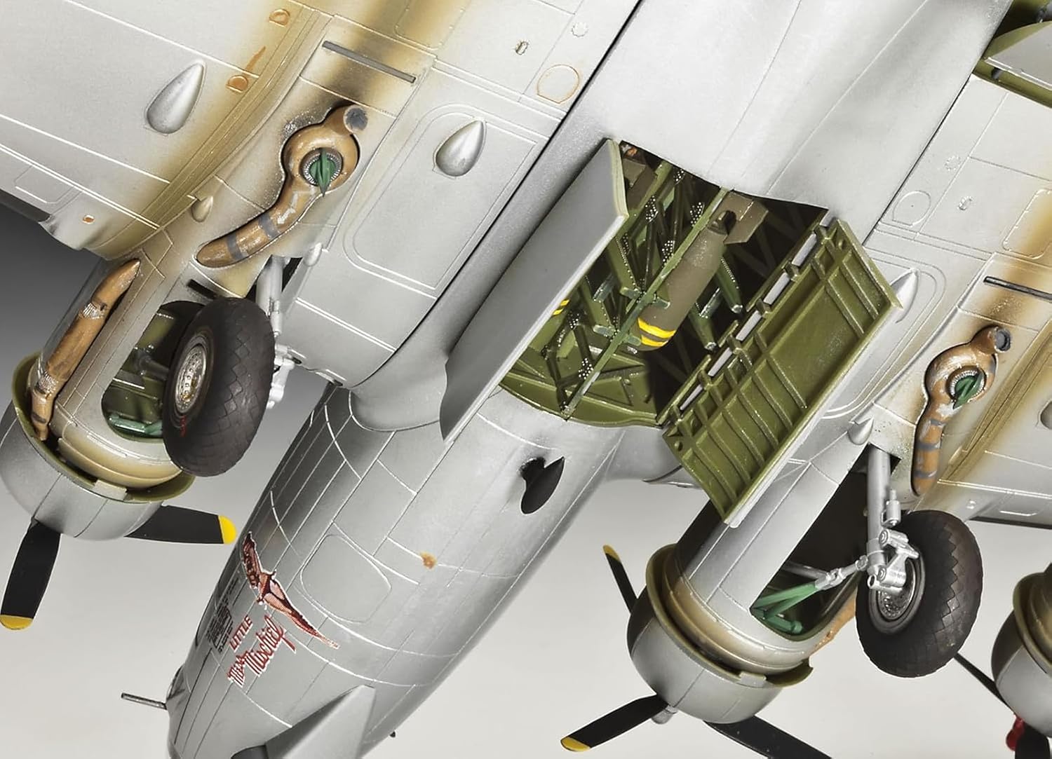 Revell - 4283 - Maquette Classique à Peindre et à Coller - B-17G Flying Fortress, Multi-colore - image 9